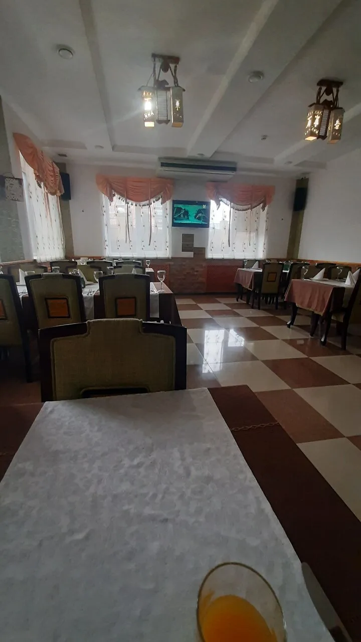 Бел Отель