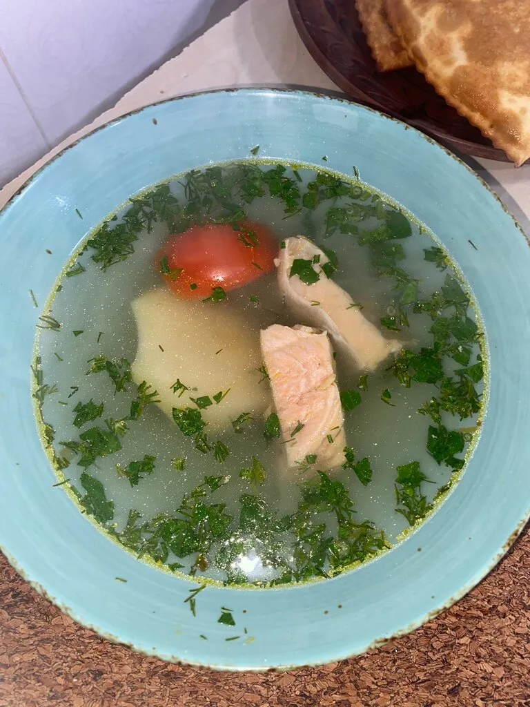 Уха из красной рыбы