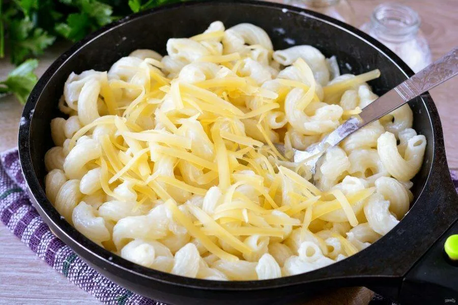 Макароны с сыром