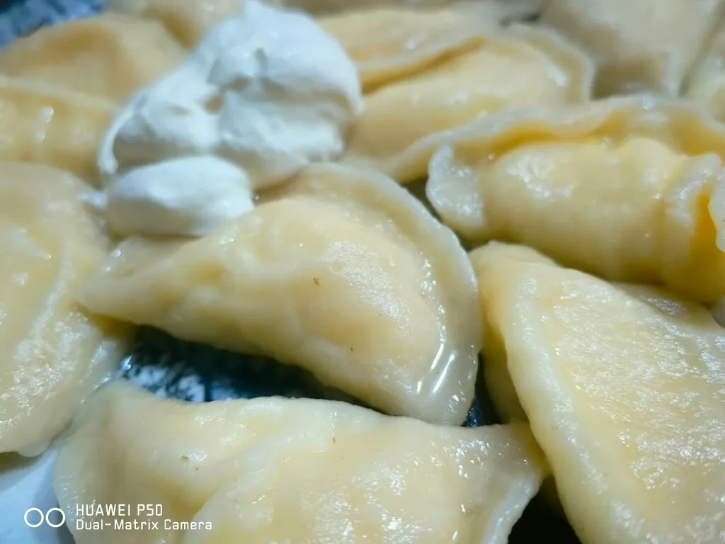 Вареники с адыгейским сыром