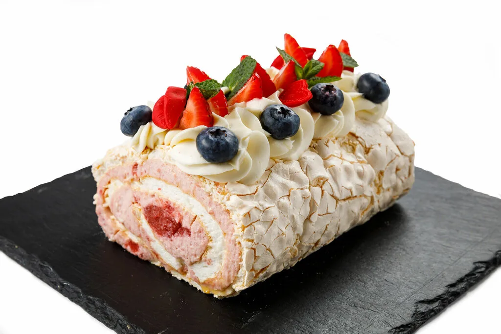 Меренговый рулет