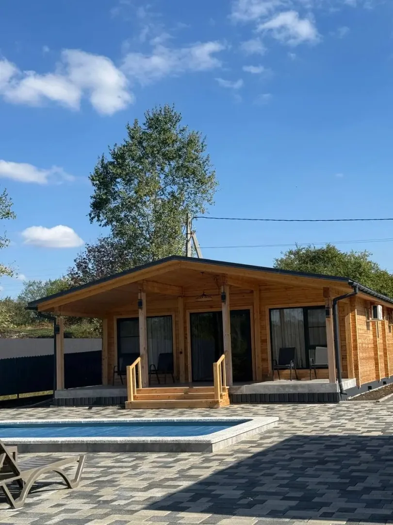 Коттедж с 3 комнатами