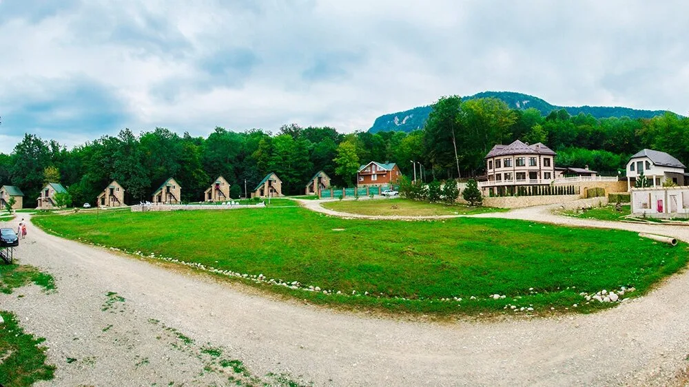 Ореховая роща — база отдыха в Гуамке — фото 3