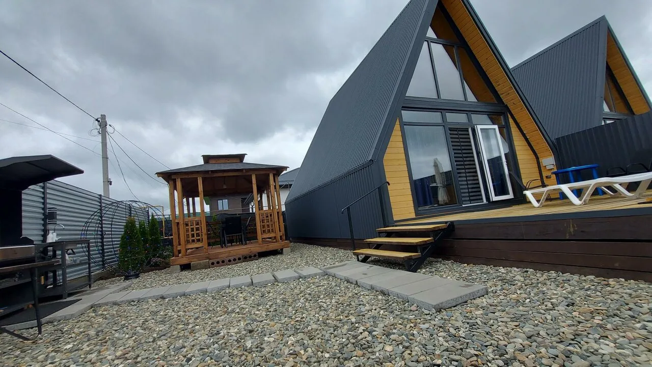 А-фреймы в поселке Тульский — фото 7